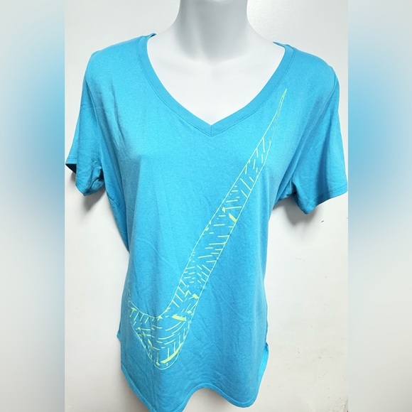 Nike Women's Aqua V-Neck Tee - Picture 2 of 7